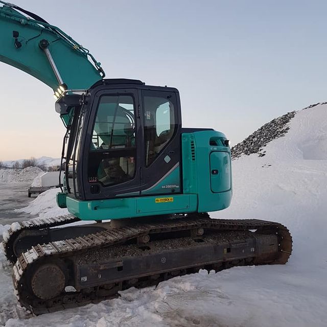 maskin i snø